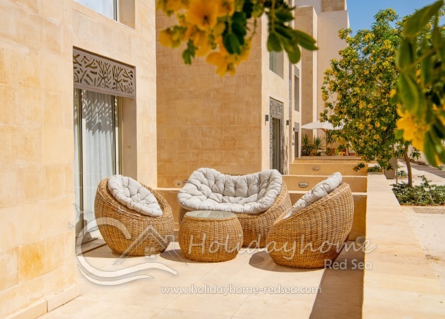 Big Terrace with large seating area