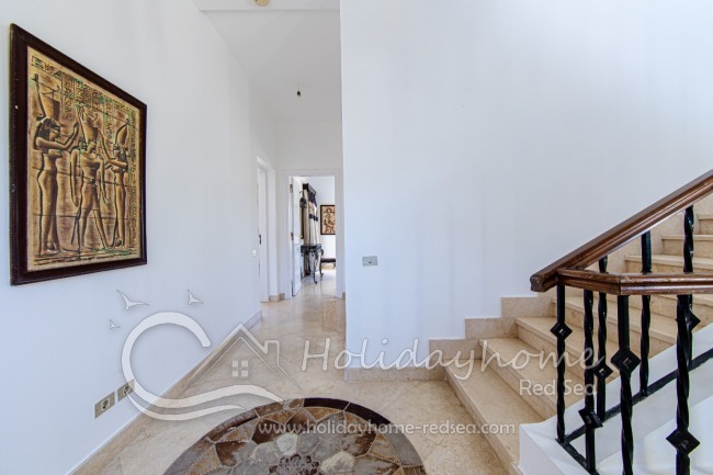 Corridor to the rooms