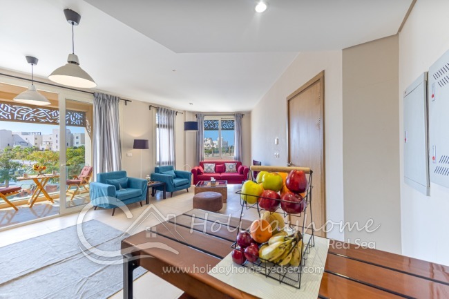 Cozy living room and dining area